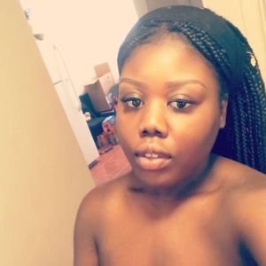 Meet your Posher, Christy